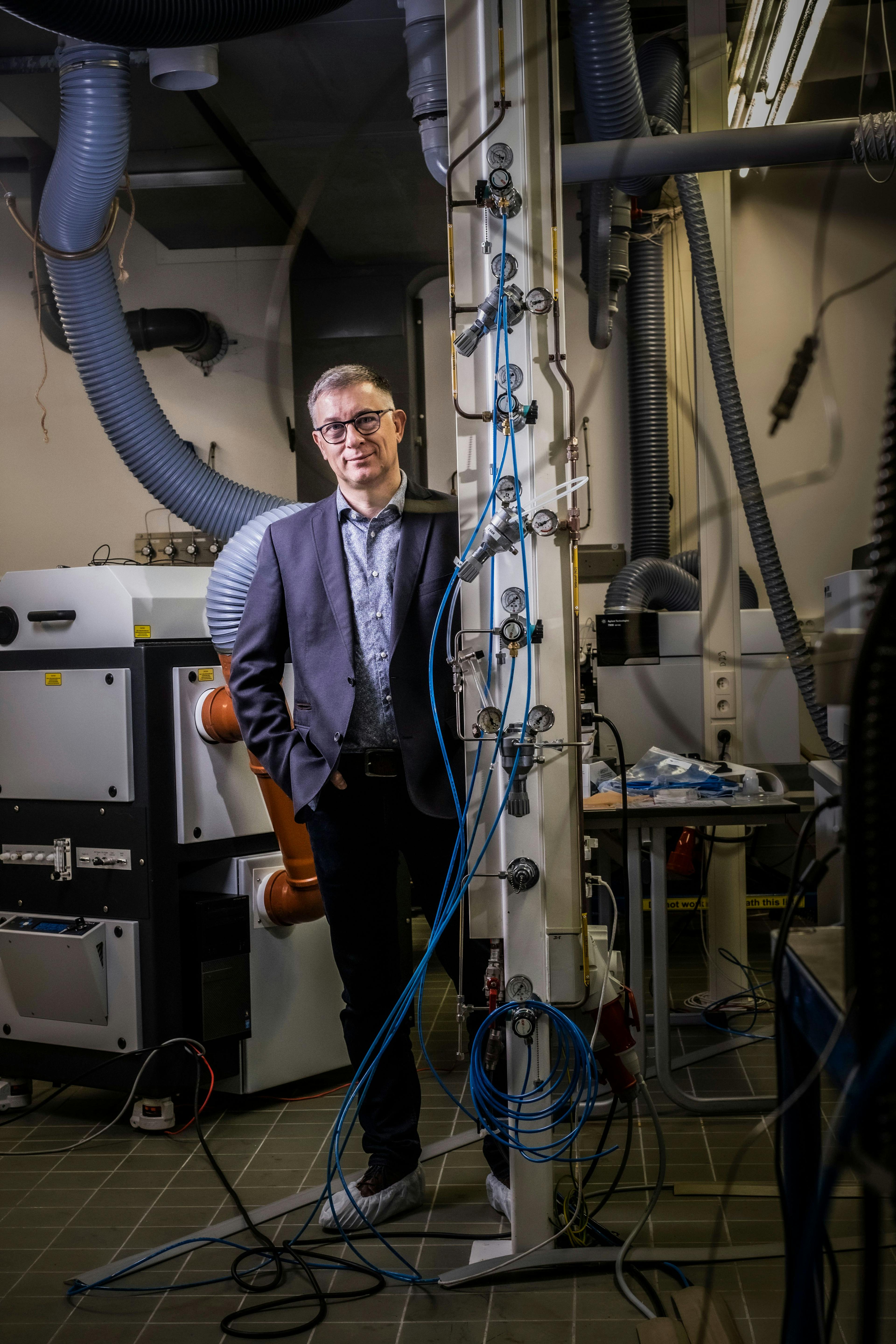 A Combustion-Based Sample Introduction System for Direct Isotopic Analysis of Mercury in Solid Samples via Multi-Collector ICP-Mass Spectrometry: An Interview with Theophilus Redwood Prize Winner Frank Vanhaecke